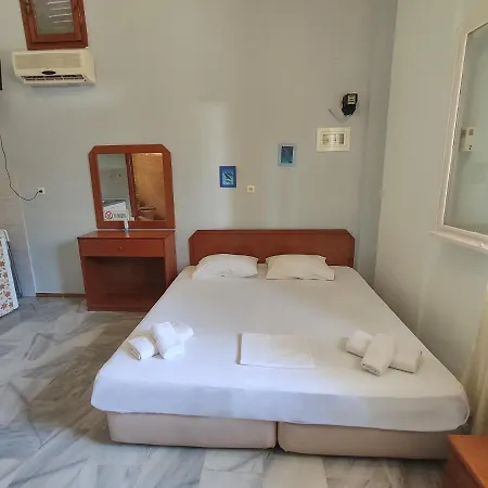Ioannou Apartment Neos Marmaras