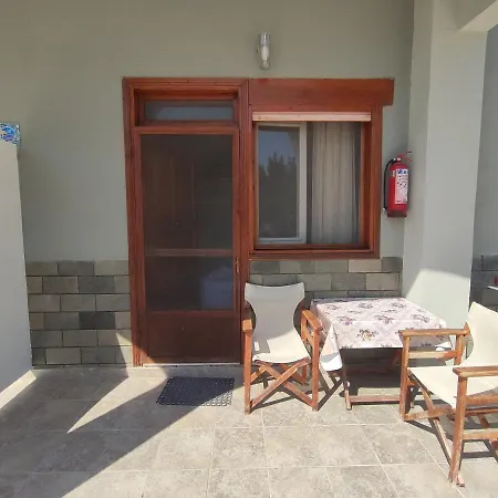 Ioannou Apartment Neos Marmaras