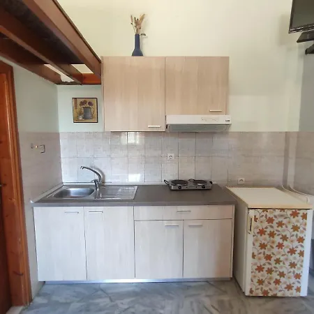 Ioannou Apartment *